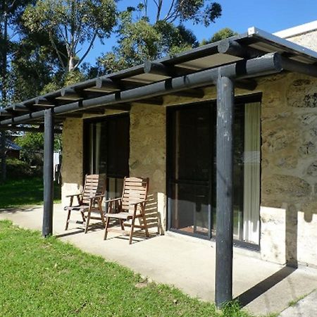 Happy Dogs Cottage מרגרט ריבר מראה חיצוני תמונה
